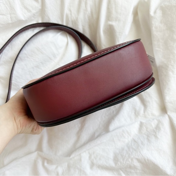 NWT Coach 1941 Saddle 23 Glovetanned Leather Purse Oxblood Red - Picture 5 of 11